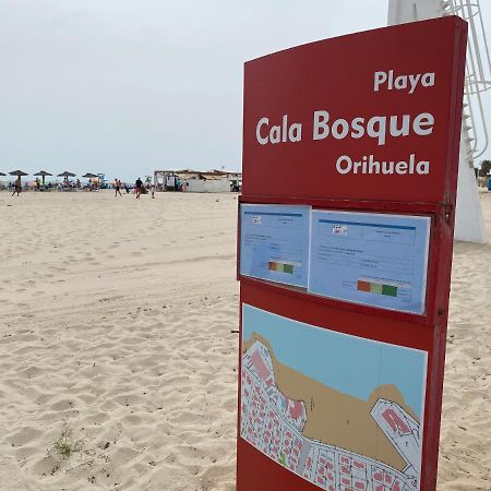 Orihuela Costa 2-Bedroom 1-Bath Renovated Vacation Rental On La Zenia Beach Esterno foto